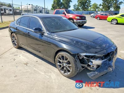 Czwarte zdjęcie samochodu z boku: 2018 BMW 330 I VIN:WBA8B9C57JEE81586 - miniatura