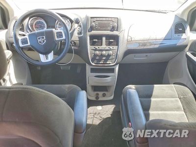 Zdjęcie 8 z 13 samochodu: 2016 DODGE GRAND CARAVAN SE VIN:2C4RDGBG0GR278783 - miniatura