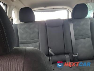 Zdjęcie 10 z 13 samochodu: 2016 NISSAN ROGUE S VIN:5N1AT2MV6GC778949 - miniatura