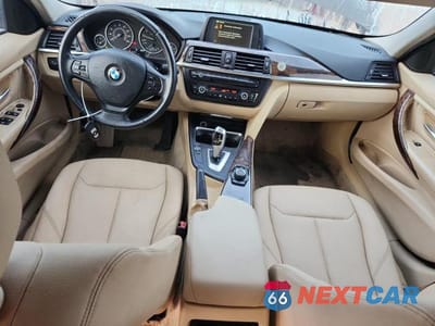 Zdjęcie 8 z 12 samochodu: 2013 BMW 320 I VIN:WBA3B1C52DF462645 - miniatura