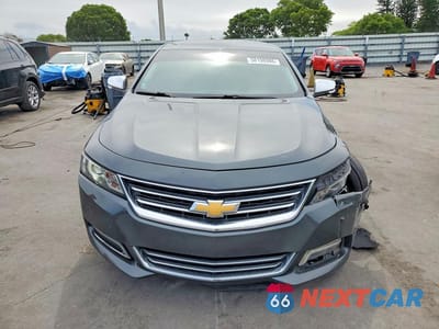 Piąte zdjęcie samochodu w środku: 2019 CHEVROLET IMPALA PREMIER VIN:2G1105S39K9106599 - miniatura