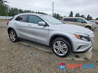 Czwarte zdjęcie samochodu z boku: 2017 MERCEDES-BENZ GLA 250 4MATIC VIN:WDCTG4GB5HJ357827 - miniatura