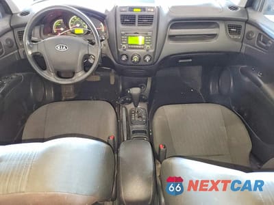 Zdjęcie 8 z 13 samochodu: 2009 KIA SPORTAGE LX VIN:KNDJF724897572577 - miniatura