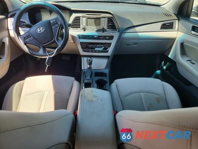 Zdjęcie 8 z 12 samochodu: 2015 HYUNDAI SONATA SE VIN:5NPE24AF6FH213878 - miniatura