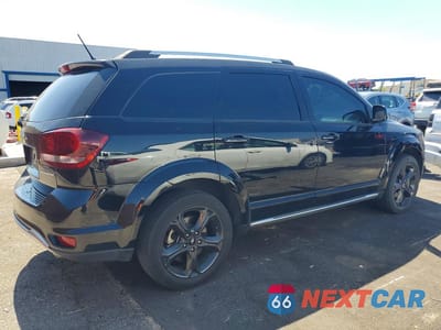 Trzecie zdjęcie samochodu z tyłu: 2018 DODGE JOURNEY CROSSROAD VIN:3C4PDCGG6JT252069 - miniatura