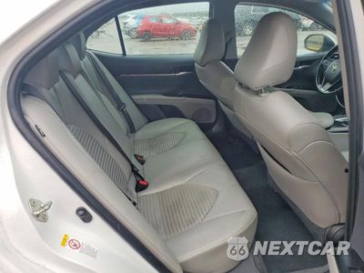 Zdjęcie 10 z 13 samochodu: 2018 TOYOTA CAMRY SE VIN:4T1B11HK7JU040874 - miniatura