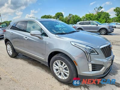 Czwarte zdjęcie samochodu z boku: 2024 CADILLAC XT5 LUXURY VIN:1GYKNAR40RZ734209 - miniatura