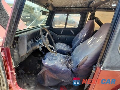 Zdjęcie 7 z 12 samochodu: 1994 JEEP WRANGLER / YJ S VIN:1J4FY19P9RP422033 - miniatura
