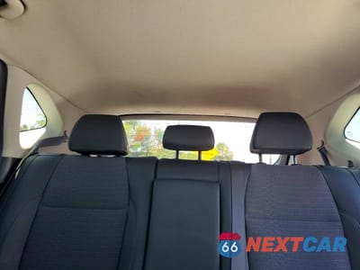 Zdjęcie 10 z 13 samochodu: 2023 KIA SELTOS S VIN:KNDEU2AA5P7428788 - miniatura