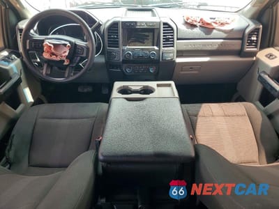 Zdjęcie 8 z 13 samochodu: 2019 FORD F350 SUPER DUTY VIN:1FT8W3DTXKEE32334 - miniatura