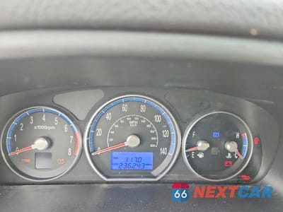 Zdjęcie 9 z 13 samochodu: 2008 HYUNDAI SANTA FE SE VIN:5NMSH13E28H208231 - miniatura