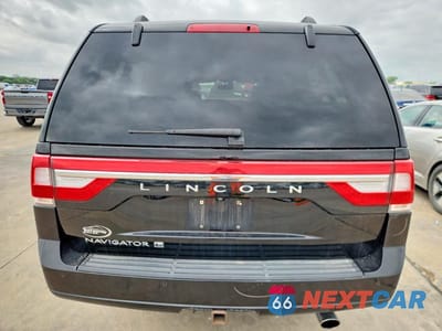 Zdjęcie 6 z 13 samochodu: 2017 LINCOLN NAVIGATOR L SELECT VIN:5LMJJ3JT5HEL00359 - miniatura
