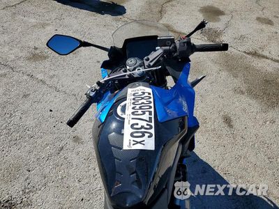 Zdjęcie 6 z 9 samochodu: 2024 SUZUKI GSX800 F VIN:JS1EM13B9R7101212 - miniatura