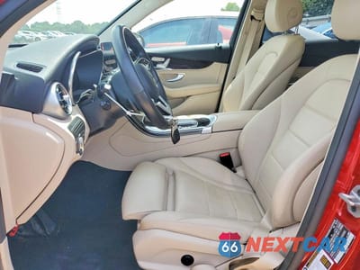 Zdjęcie 7 z 13 samochodu: 2022 MERCEDES-BENZ GLC 300 VIN:W1N0G8DB2NV379091 - miniatura
