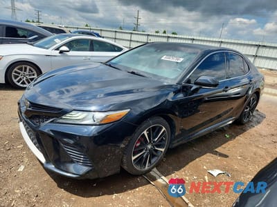 2018 TOYOTA CAMRY XSE 4T1B61HK8JU562947 - główne zdjęcie licytacji z USA - miniatura