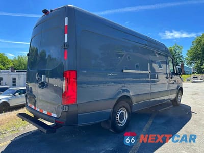 Trzecie zdjęcie samochodu z tyłu: 2019 MERCEDES-BENZ SPRINTER 2500 VIN:WD4PF1CD2KP125275 - miniatura
