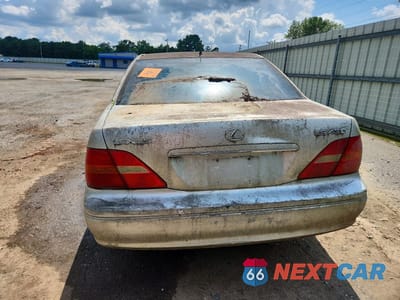 Zdjęcie 6 z 12 samochodu: 2002 LEXUS LS 430 VIN:JTHBN30F220055468 - miniatura