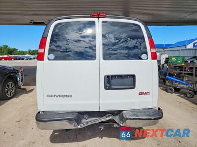 Zdjęcie 6 z 13 samochodu: 2003 GMC SAVANA G3500 DELIVERY VAN VIN:1GTHG35U431221322 - miniatura