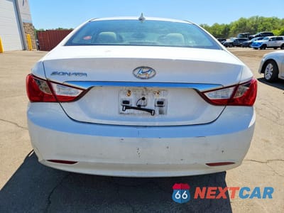 Zdjęcie 6 z 12 samochodu: 2013 HYUNDAI SONATA GLS VIN:5NPEB4AC6DH785780 - miniatura