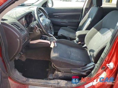 Zdjęcie 7 z 13 samochodu: 2012 MITSUBISHI OUTLANDER SPORT SE VIN:JA4AR4AU9CZ009129 - miniatura