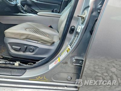 Zdjęcie 12 z 13 samochodu: 2019 TOYOTA CAMRY SE VIN:4T1B11HK0KU215709 - miniatura