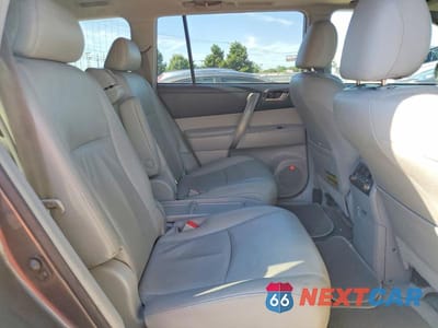 Zdjęcie 11 z 13 samochodu: 2008 TOYOTA HIGHLANDER SPORT VIN:JTEDS43A882054603 - miniatura