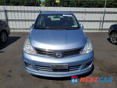 Piąte zdjęcie samochodu w środku: 2011 NISSAN VERSA 1.8 S VIN:3N1BC1CP4BL511640 - miniatura
