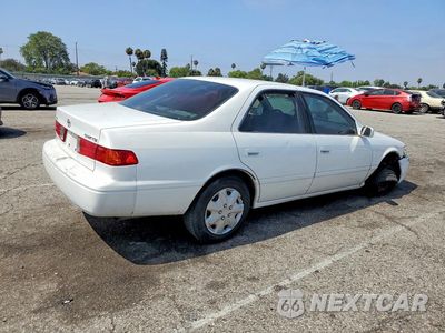 Trzecie zdjęcie samochodu z tyłu: 2001 TOYOTA CAMRY CE VIN:4T1BG22K31U799664 - miniatura