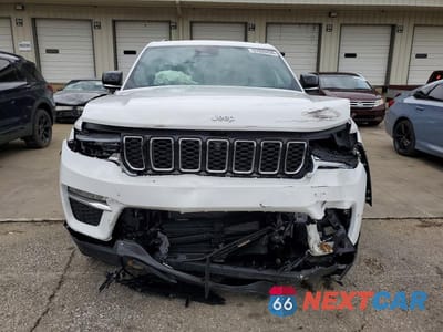Piąte zdjęcie samochodu w środku: 2025 JEEP GRAND CHEROKEE LIMITED VIN:1C4RJHBG7SC297122 - miniatura