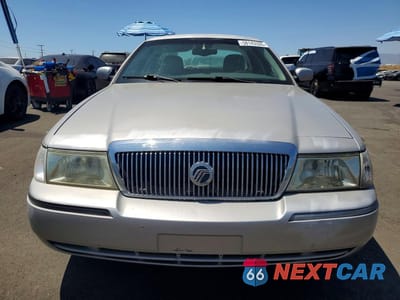 Piąte zdjęcie samochodu w środku: 2005 MERCURY GRAND MARQUIS LS VIN:2MEHM75W45X632133 - miniatura