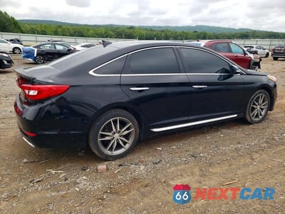 Trzecie zdjęcie samochodu z tyłu: 2015 HYUNDAI SONATA SPORT 2.0T VIN:5NPE34AB7FH209090 - miniatura