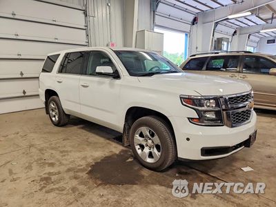 Czwarte zdjęcie samochodu z boku: 2017 CHEVROLET TAHOE POLICE VIN:1GNSKDECXHR205191 - miniatura