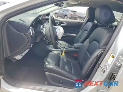 Zdjęcie 7 z 13 samochodu: 2019 MERCEDES-BENZ GLA 250 VIN:WDCTG4EB1KU011279 - miniatura