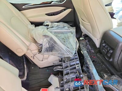 Zdjęcie 13 z 14 samochodu: 2023 BUICK ENCLAVE PREMIUM VIN:5GAEVBKWXPJ128725 - miniatura
