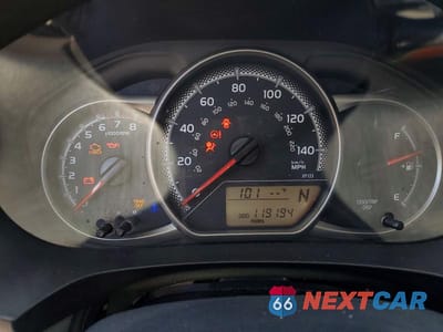 Zdjęcie 9 z 12 samochodu: 2017 TOYOTA YARIS 5-DOOR L FLEET VIN:VNKKTUD30HA080280 - miniatura