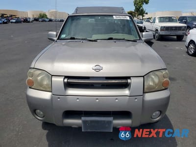 Piąte zdjęcie samochodu w środku: 2001 NISSAN FRONTIER XE VIN:1N6ED27T11C322004 - miniatura