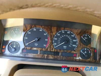 Zdjęcie 9 z 12 samochodu: 1996 JAGUAR XJ6 VIN:SAJHX1748TC761294 - miniatura