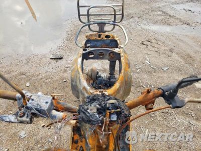 Piąte zdjęcie samochodu w środku: 2007 VESPA LX 150 VIN:ZAPM448F175008979 - miniatura