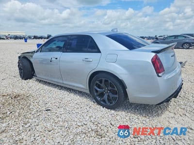 Drugie zdjęcie samochodu z przodu: 2020 CHRYSLER 300 TOURING VIN:2C3CCAAG1LH239406 - miniatura