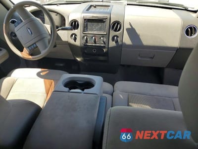 Zdjęcie 8 z 12 samochodu: 2006 FORD F150 VIN:1FTPX14546FB40550 - miniatura