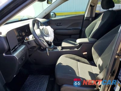 Zdjęcie 7 z 13 samochodu: 2025 HYUNDAI KONA SEL VIN:KM8HB3AB9SU190595 - miniatura