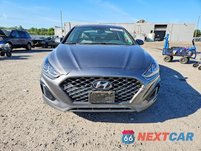 Piąte zdjęcie samochodu w środku: 2019 HYUNDAI SONATA SEL VIN:5NPE34AF9KH778567 - miniatura