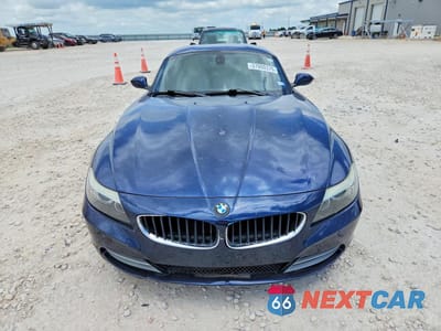 Piąte zdjęcie samochodu w środku: 2011 BMW Z4 SDRIVE35I VIN:WBALM7C50BE383930 - miniatura