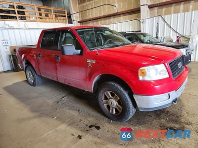 Czwarte zdjęcie samochodu z boku: 2004 FORD F150 SUPERCREW VIN:1FTRW14WX4KC79347 - miniatura