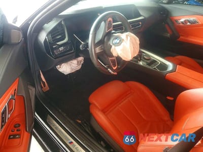 Zdjęcie 8 z 12 samochodu: 2020 BMW Z4 M40I VIN:WBAHF9C01LWW37544 - miniatura