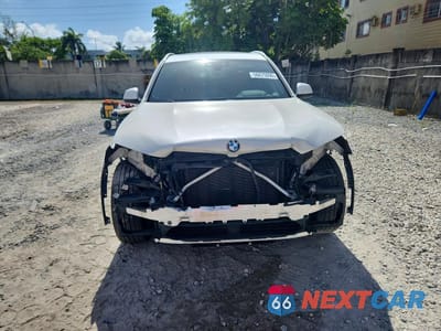 Piąte zdjęcie samochodu w środku: 2021 BMW X3 SDRIVE30I VIN:5UXTY3C03M9G03806 - miniatura