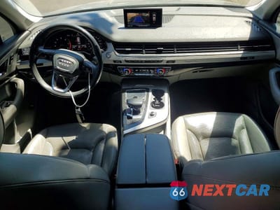 Zdjęcie 8 z 12 samochodu: 2017 AUDI Q7 PREMIUM PLUS VIN:WA1LHAF70HD046474 - miniatura