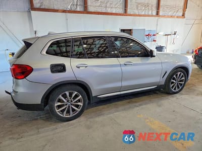 Trzecie zdjęcie samochodu z tyłu: 2019 BMW X3 XDRIVE30I VIN:5UXTR9C53KLD99066 - miniatura