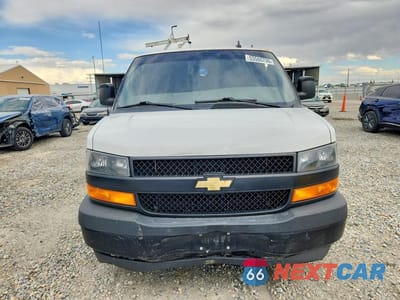 Piąte zdjęcie samochodu w środku: 2019 CHEVROLET EXPRESS G2500 VIN:1GCWGAFB0K1317729 - miniatura