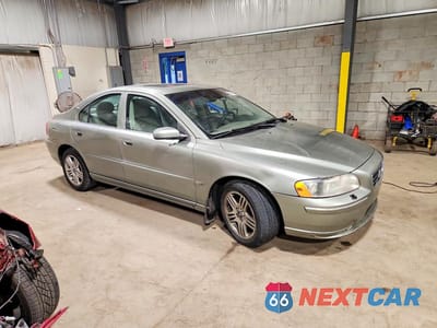 Czwarte zdjęcie samochodu z boku: 2006 VOLVO S60 2.5T VIN:YV1RS592662544836 - miniatura